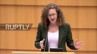 Barbed wire, violent push-backs and beatings against refugees not justified - UN at EU Parliament