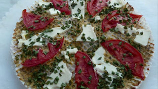 Закусочный торт из вафельных коржей/ Рецепты и кулинария