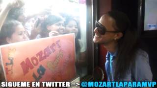 Mozart la para Causa Euforia en Colombia en su Visita a la Emisora La mega