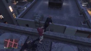 GTA 5 скидываем копов с крыши. :)