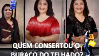 QUEM CONSERTOU O BURACO DO TELHADO?