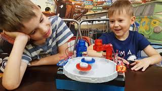 Новый Электро BEYBLADE Кто же ПОБЕДИТ