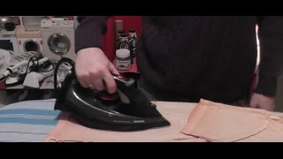Philips GC4521/87/B1 Azur Performer Plus Steam Iron - Overview & Demonstration