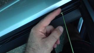 Снимаем уплотнитель стекла на Приоре (бархотка)