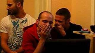 Spanish gay reaction "2 girls 1 cup"