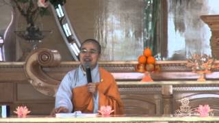 Ni Sư Thích Nữ Minh Liên - Sống trong hiểu biết và thương yêu lẫn nhau