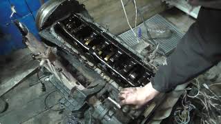 Сложный Nissan Laurel, найдена причина стука двигателя.