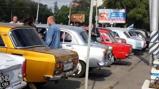 Парад ретро-автомобилей в Саратове