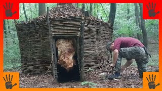 Amazing Long-Term Survival Hut, Rammed-Earth Walls, Debris Roof