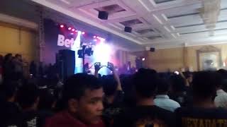 Deadsquad Live At Diamond Hall Solo 13/09/2018