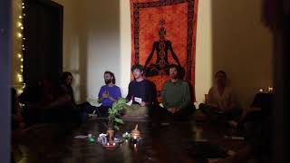Canto meditativo colectivo. El abrazo sonoro