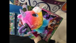Фантастический  кот- единорог FurReal Friends на поводке