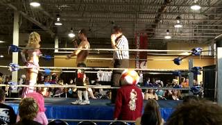 Princess Peach (Jewells Malone) vs Anthony Darko - Anime North 2012