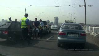 ДТП Центральный мост Днепропетровск