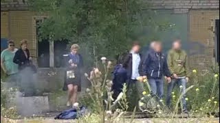Школьники избили и сожгли мужчину и женщину