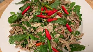 How to Make leftover Turkey from thanksgiving day/naly’s Lao kitchen.