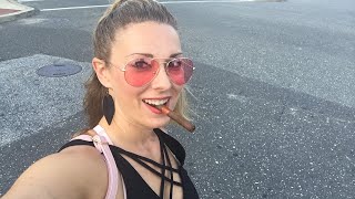 Adventures of Roxxy Ep 1 (smashing pumpkins)