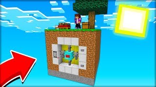 Я ОГРАБИЛ СЕКРЕТНЫЙ БАНК НА СКАЙБЛОКЕ в МАЙНКРАФТ 100% троллинг ловушка minecraft