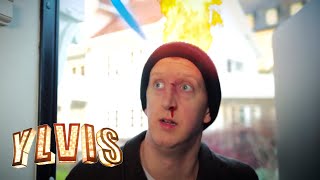 Magnus Devolds "Alene hjemme sikkerhetspakke" (English subtitles)