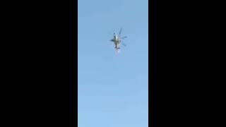 Российские пилоты Ка-52 устроили авиашоу перед отдыхающими на пляже в Сирии