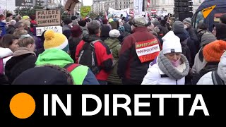 #Vienna: protesta contro #restrizioni Covid nel periodo natalizio