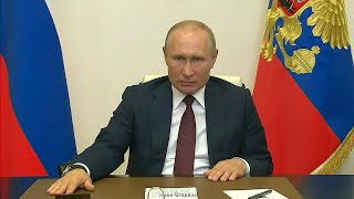 Путин назначил даты проведения парада Победы и шествия «Бессмертного полка»