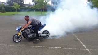 1000cc Pocket/Mini Bike burnouts and drag start.