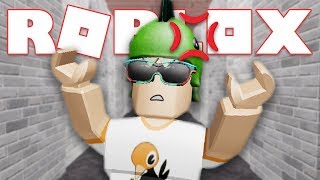 BEING ANNOYED AT DUNGEON QUEST... (Roblox)