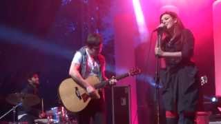 Ewa Farna - Sama sobě - LIVE