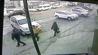Astakada ДТП Владивосток ул. Баляева автобус гололёд 1 февраля