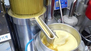 옥돌구이 김으로 연매출 7억!! - 부천자유시장 AMAZING skills of grilled seaweed master - korean street food