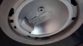 Замена лампочки в вытяжке