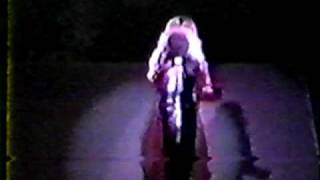 Stevie Nicks - Rooms On Fire