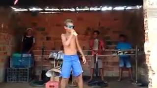 Banda na garagem