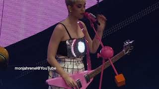 Learning Tagalog Words / Hot And Cold - Katy Perry (Witness: The Tour Manila 2018)
