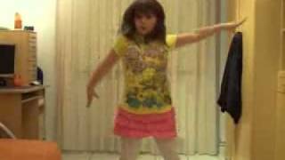 Laura dance , 10 лет танцует под песню Womanizer