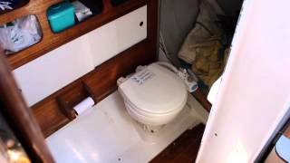 Dumping of pollutants I www.aceboater.com