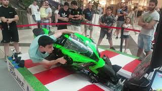 Day2   Centro Commerciale Le due Torri   Simulatore Moto Trainer