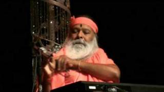 HH Ganapati Satchidananda Chicago Concert