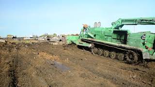 Демонтаж аварийных строений в районах, пострадавших от наводнения, в Иркутской области