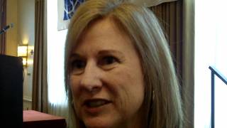 Pat Seaman receives Barney Oldfield Distinguished Service Award