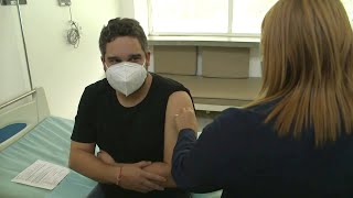 Испытания "Спутник V" в Венесуэле: сын Мадуро привился российской вакциной
