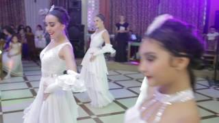 Fantaziya White dance