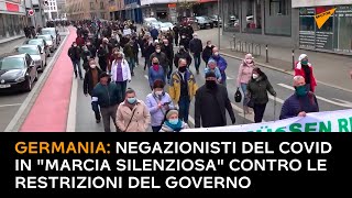 Germania: negazionisti del COVID in "marcia silenziosa" contro le restrizioni del governo