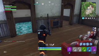Fortnite/le corbeau (le plus beau skin )