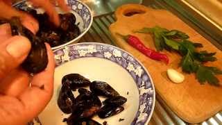 Как Почистить Мидии Spaggetti / How to clean the mussels