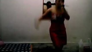 NGINTIP CEWE ANAK KOS LAGI MANDI