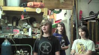 LJV  2,2- The Garage