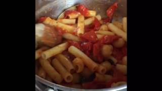 Siciliani Creativi - Pasta mista al forno, ricetta di riciclo