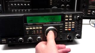 Yaesu FRG-8800 HF receiver